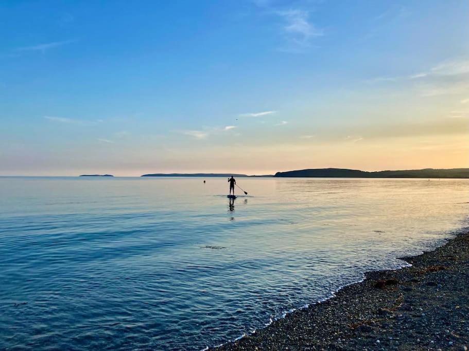 Beach Front Apartment Pwllheli Buitenkant foto
